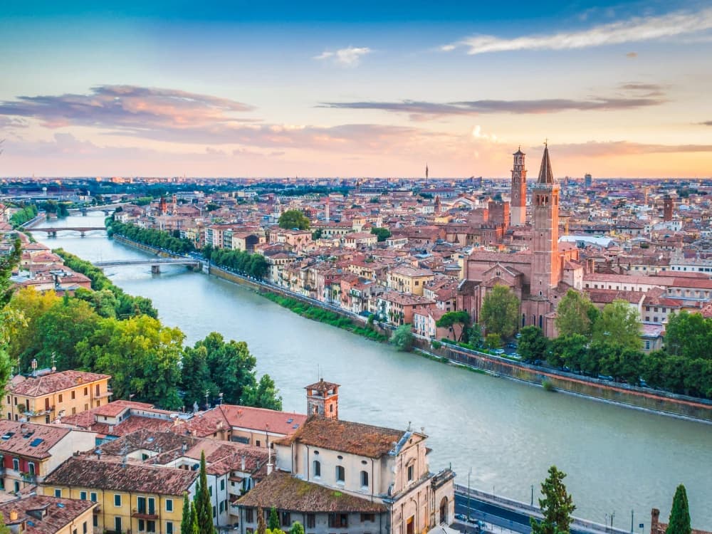 Visitare Verona in bicicletta: 10 posti da vedere visitare-verona-bicicletta-posti-imperdibili image