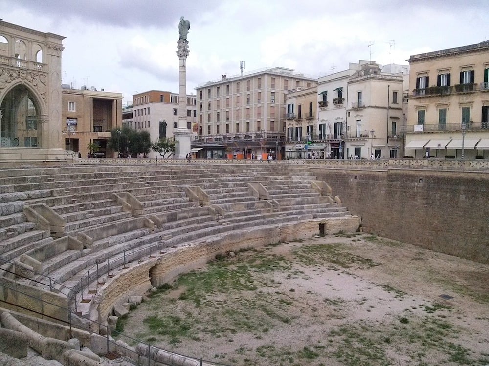 5 cose da fare a lecce piazza sant'oronzo 5 cose da fare a lecce
