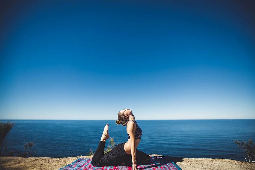 Yoga in vacanza: come rilassarsi durante un viaggio